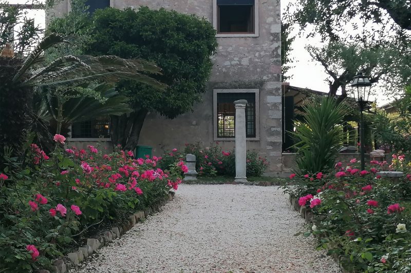 Villa-Paradiso-sirmione-5