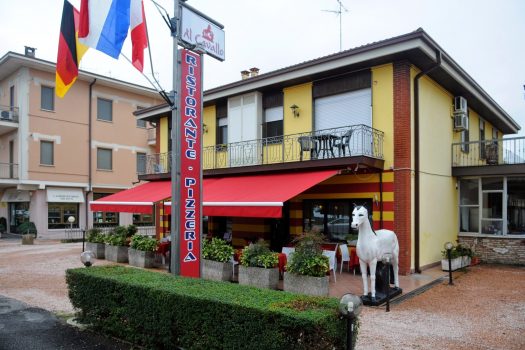 ristorante-pizzeria-al-cavallo-sirmione