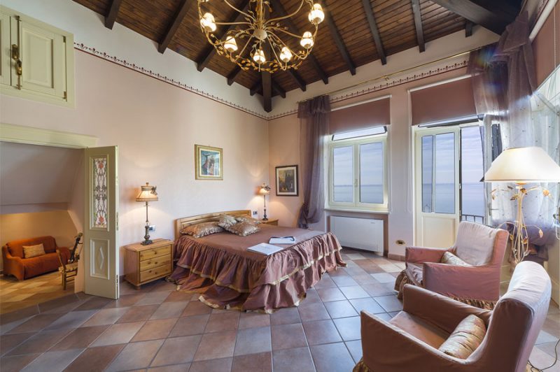 luxury-villa-sirmione-8